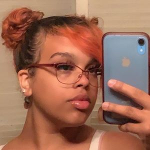 Meet your Posher, Audrey